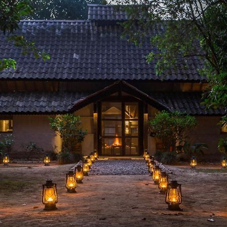 Tiger Tops Tharu Lodge Csitvan Kültér fotó