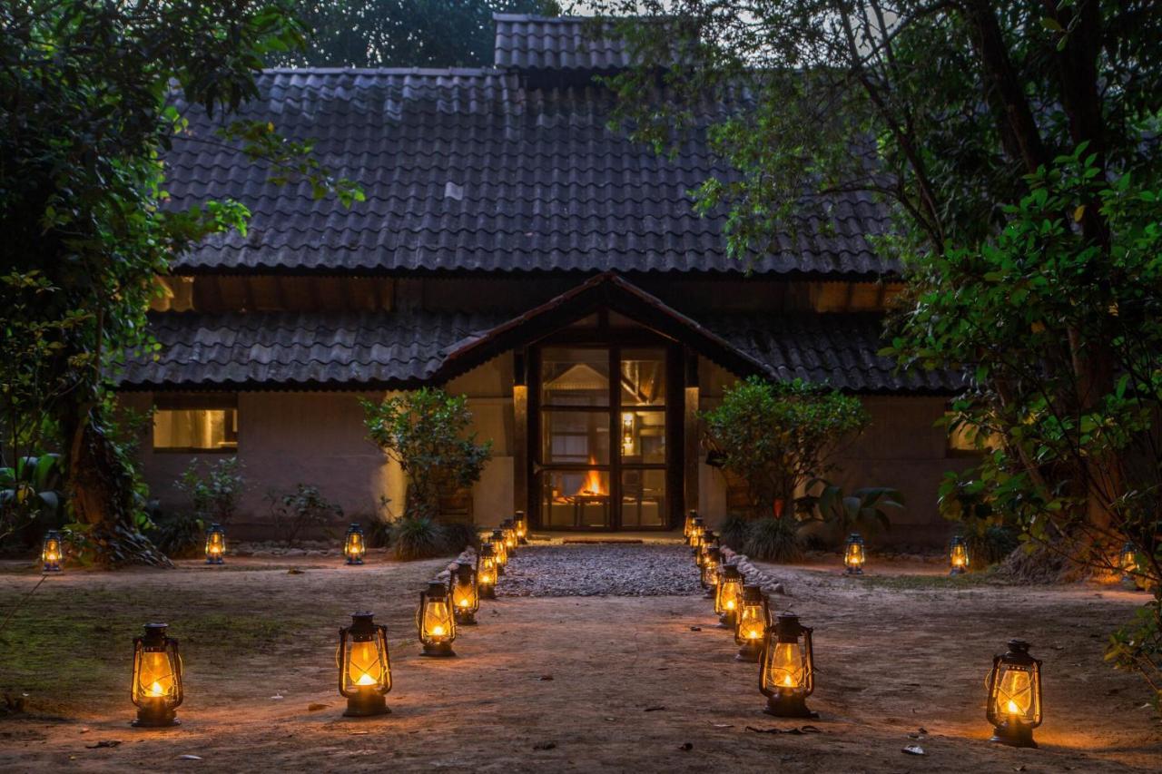 Tiger Tops Tharu Lodge Csitvan Kültér fotó